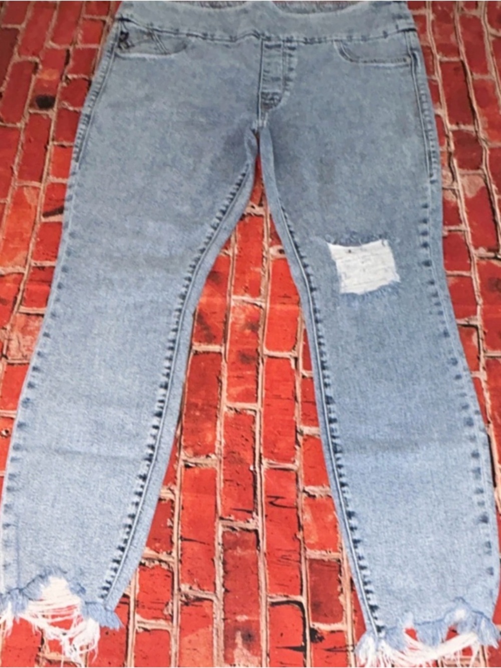 Rock & Republic Denim Skinny Women's Jeans Light Blue Distressed Pull-On